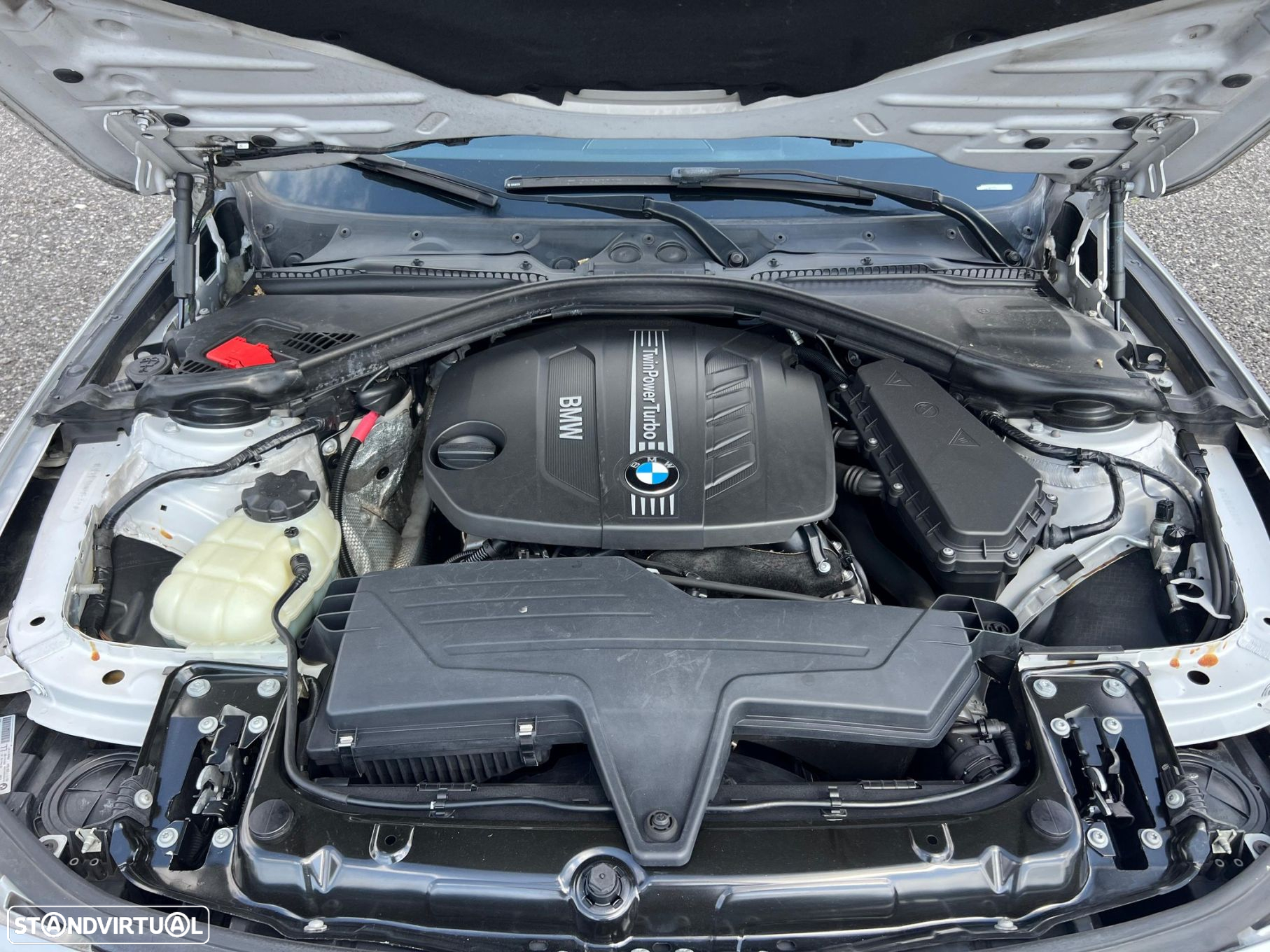 BMW 320 d Touring Auto Line Sport - 17