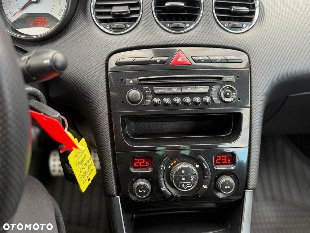 Peugeot 308 CC - 16
