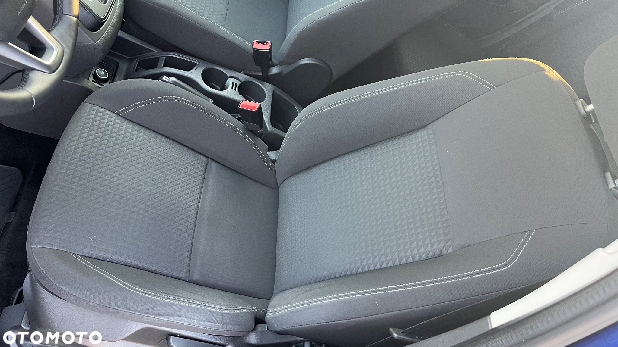 Ford C-MAX 1.5 TDCi Start-Stop-System Titanium - 9