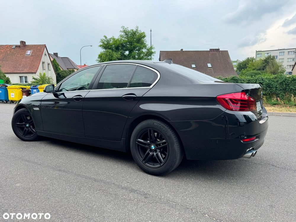 BMW Seria 5 520d xDrive Luxury Line - 13