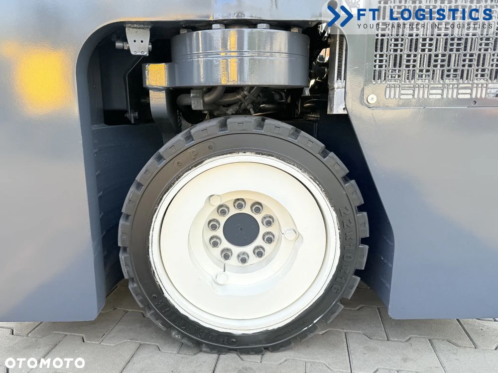Combilift WÓZEK CZTEROKIERUNKOWY - WIELOKIERUNKOWY | COMBILIFT CB3000 | DIESEL | TRIPLEX 4900MM | JAK NOWY | PRZESUW WIDEŁ | POZYCJONER | WOLNY SKOK | NOWE OPONY | PO SERWISIE | STAN IDEALNY | Szeroka oferta wózków czterokierunkowych i bocznych, dopasowanych do różnorodnych potrzeb i zastosowań - 28