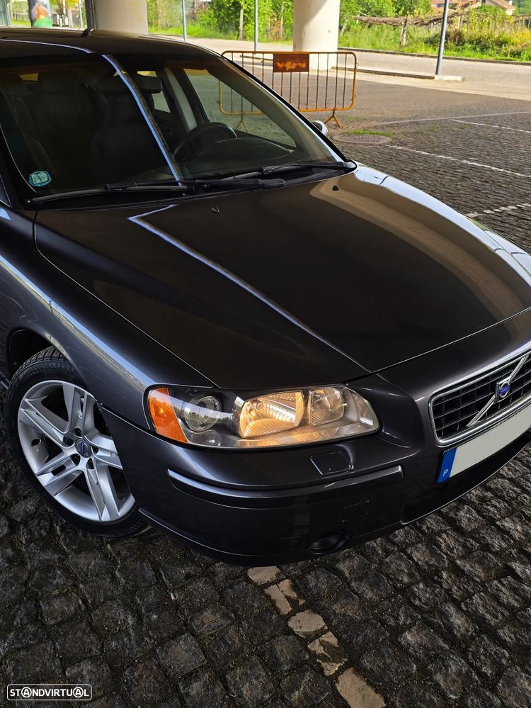 Volvo S60 2.4 D5 Nivel 3 Auto. - 23
