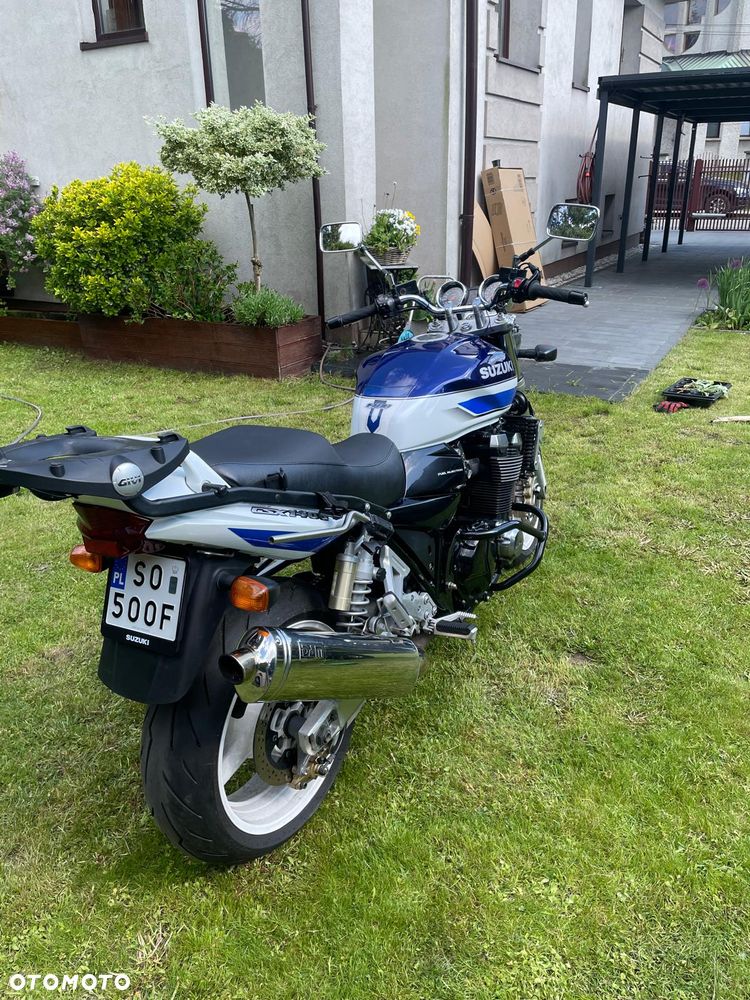 Suzuki GSX - 1