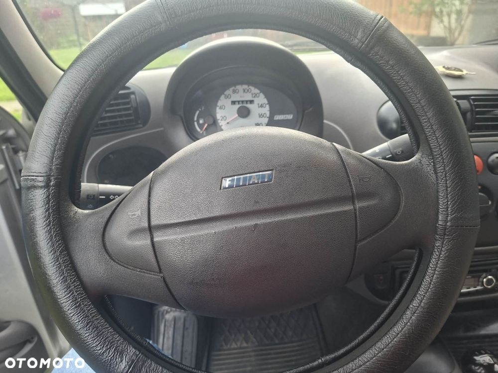 Fiat Seicento Young - 13
