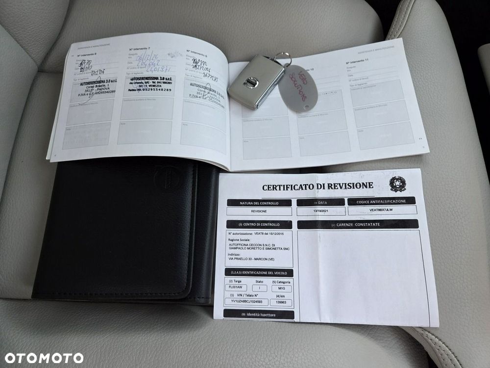 Volvo XC 60 - 22