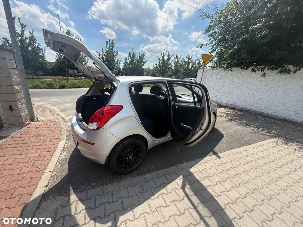 Hyundai i20 1.25 Comfort - 19