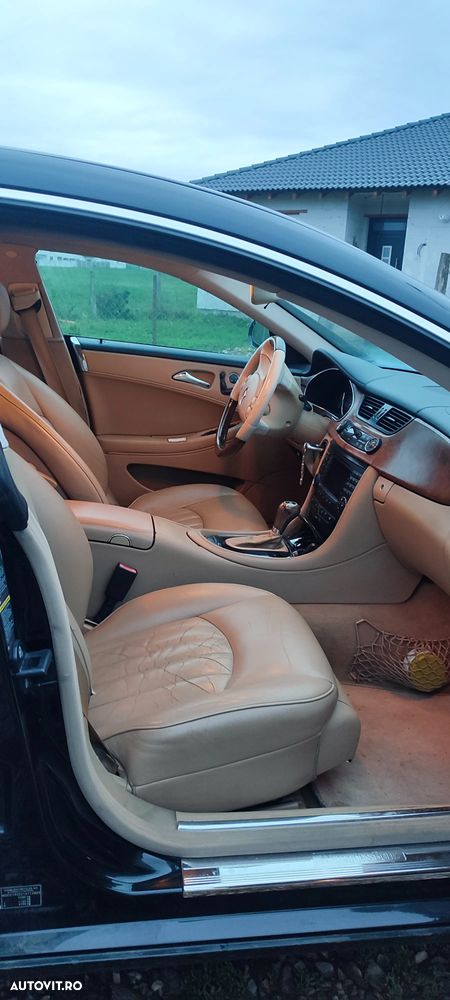 Mercedes-Benz CLS - 13