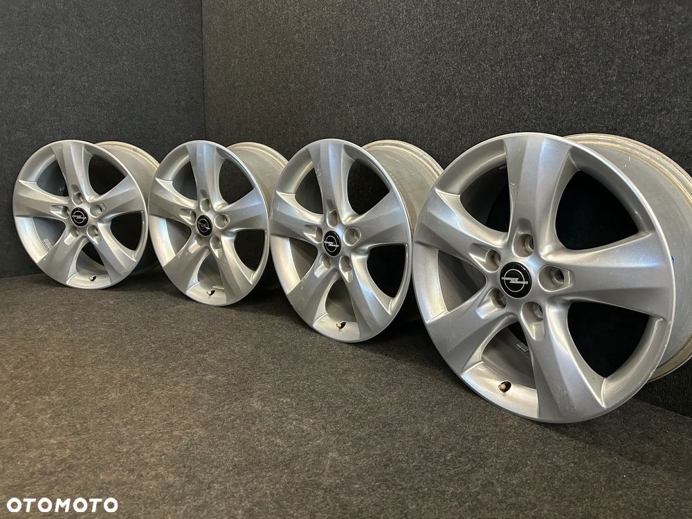 Alufelgi Opel Astra J, Zafira C, Insignia B 17 cali 5x115 4szt. ładne! - 1
