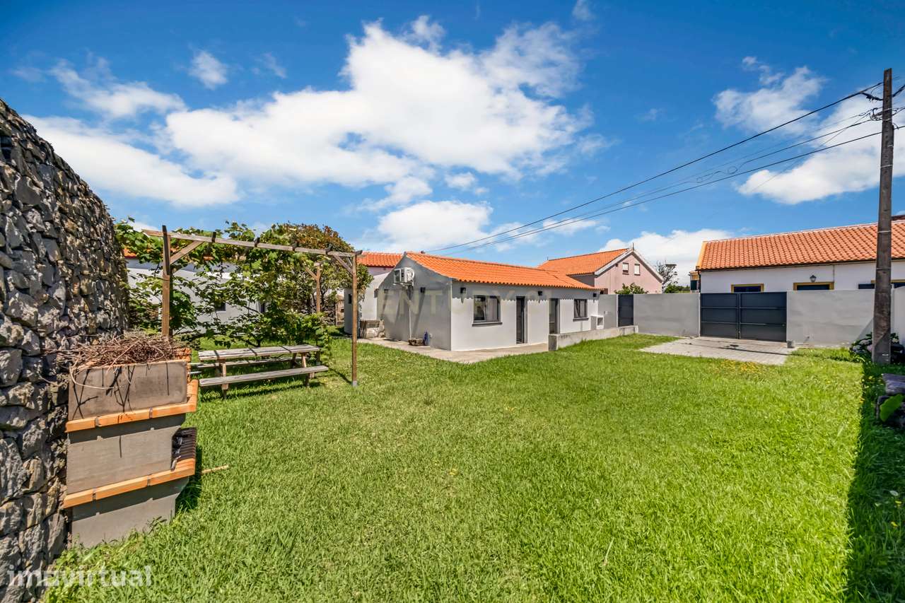 Moradia T1 com jardim e Licença de Alojamento Local Ativa Angra do Her - Grande imagem: 2/21