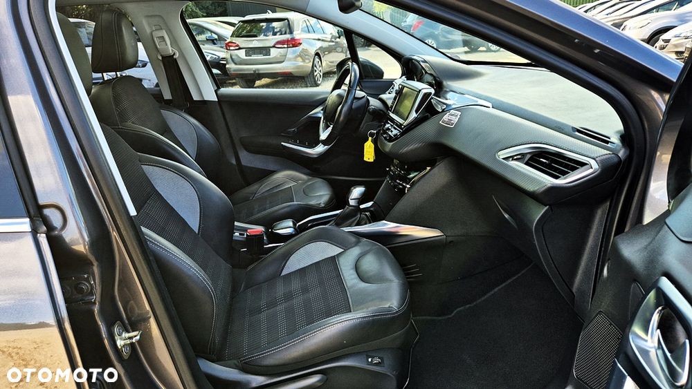 Peugeot 2008 1.6 VTi Allure - 37