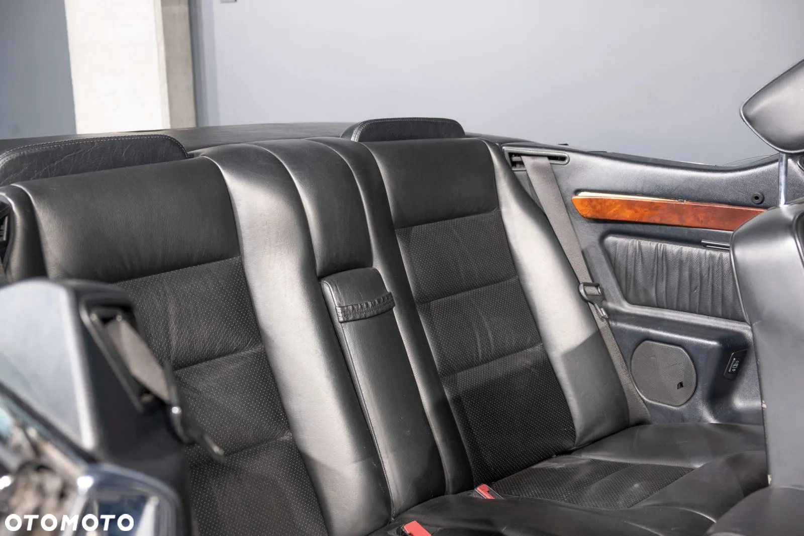 Mercedes-Benz W124 (1984-1993) - 22