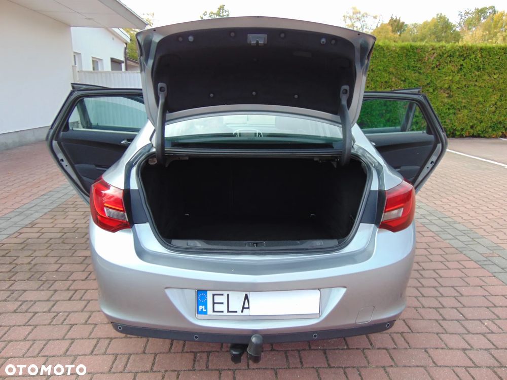 Opel Astra - 22