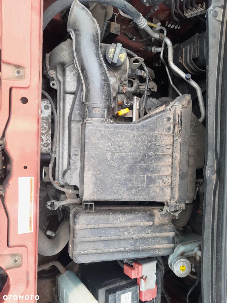 Suzuki Splash 1.0 Comfort - 23