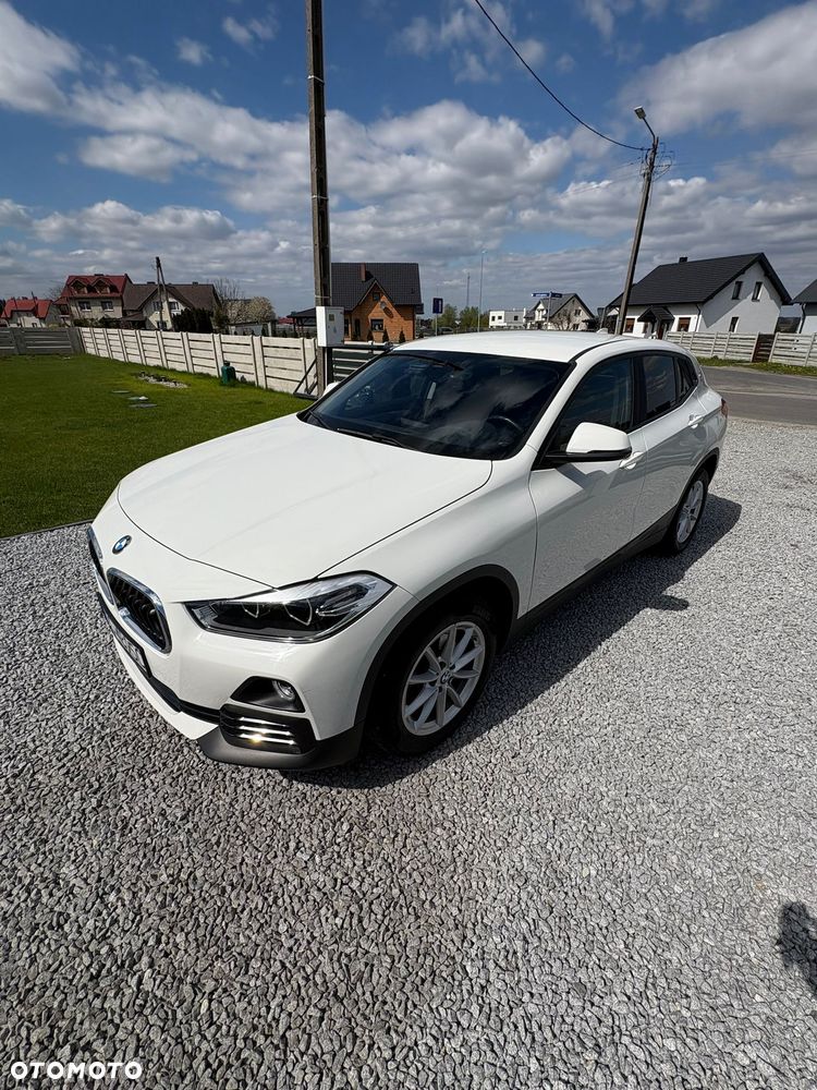 BMW X2 sDrive18i Advantage Plus - 4
