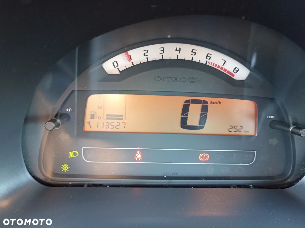 Citroën C2 1.4 Control+ - 6