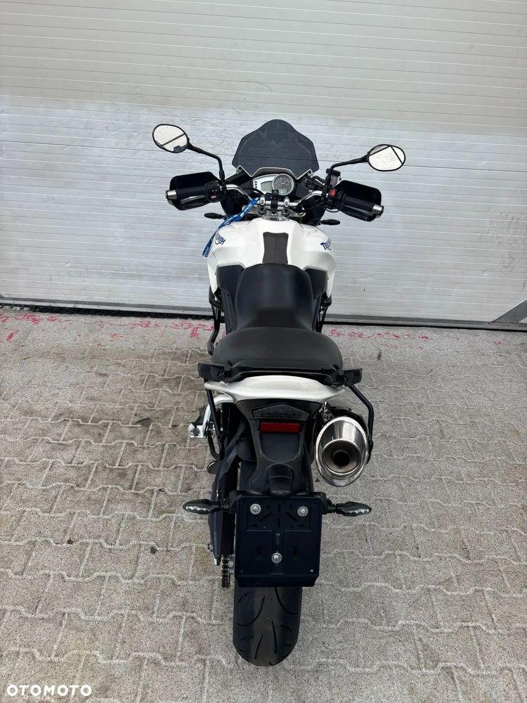 Triumph Tiger - 25