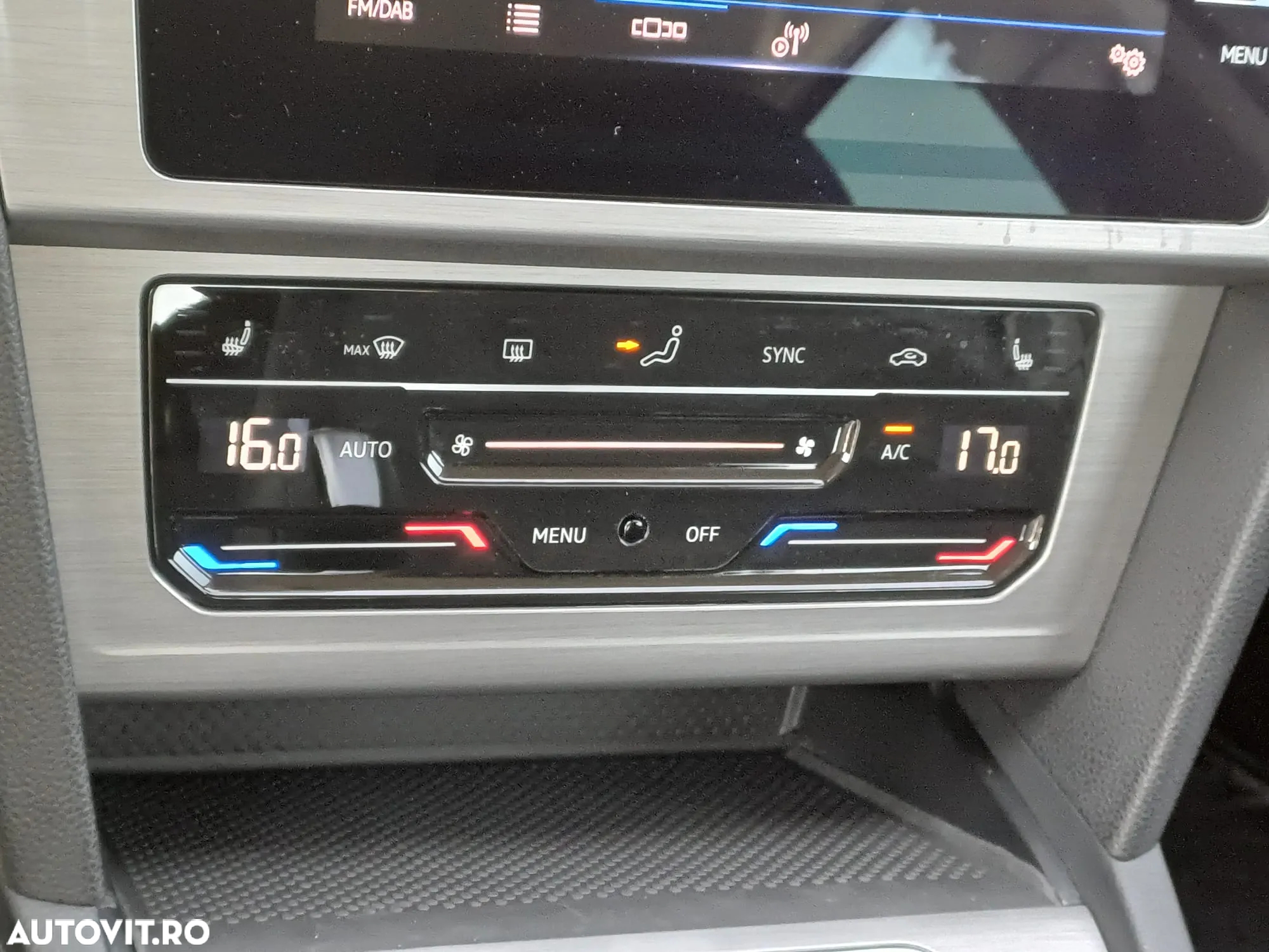 Volkswagen Passat 1.5 TSI ACT DSG Advance - 20