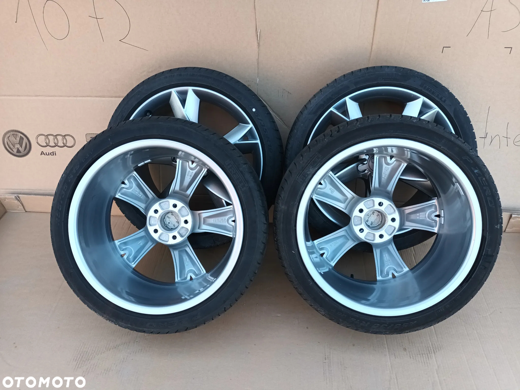 Koła 19 cali Audi A5 8T A4 OPONY Pirelli Pzero 255/35R19 felgi 8T0601025CK 24km - 4