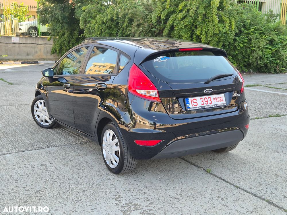 Ford Fiesta 1.25 Champions Edition - 5