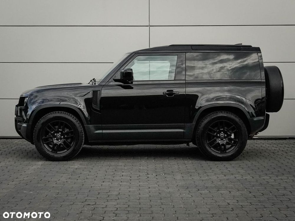 Land Rover Defender - 6