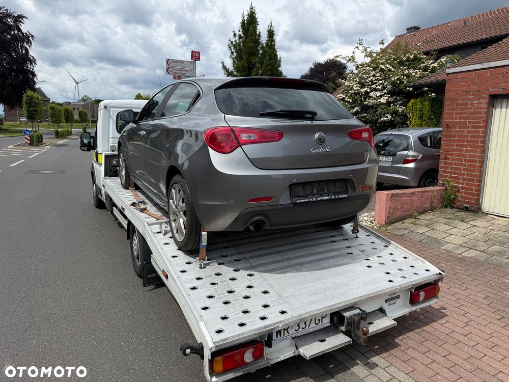 Alfa Romeo Giulietta - 14