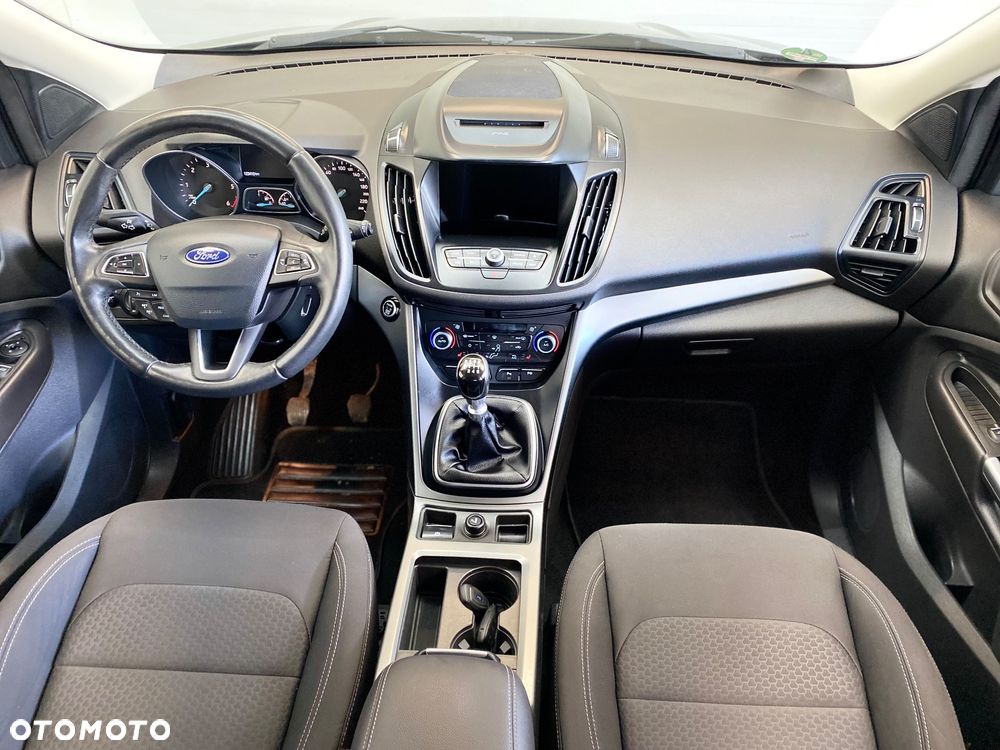 Ford Kuga 2.0 TDCi FWD Titanium - 11