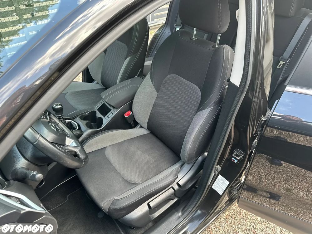 Nissan Qashqai 1.6 DIG-T N-Connecta - 23