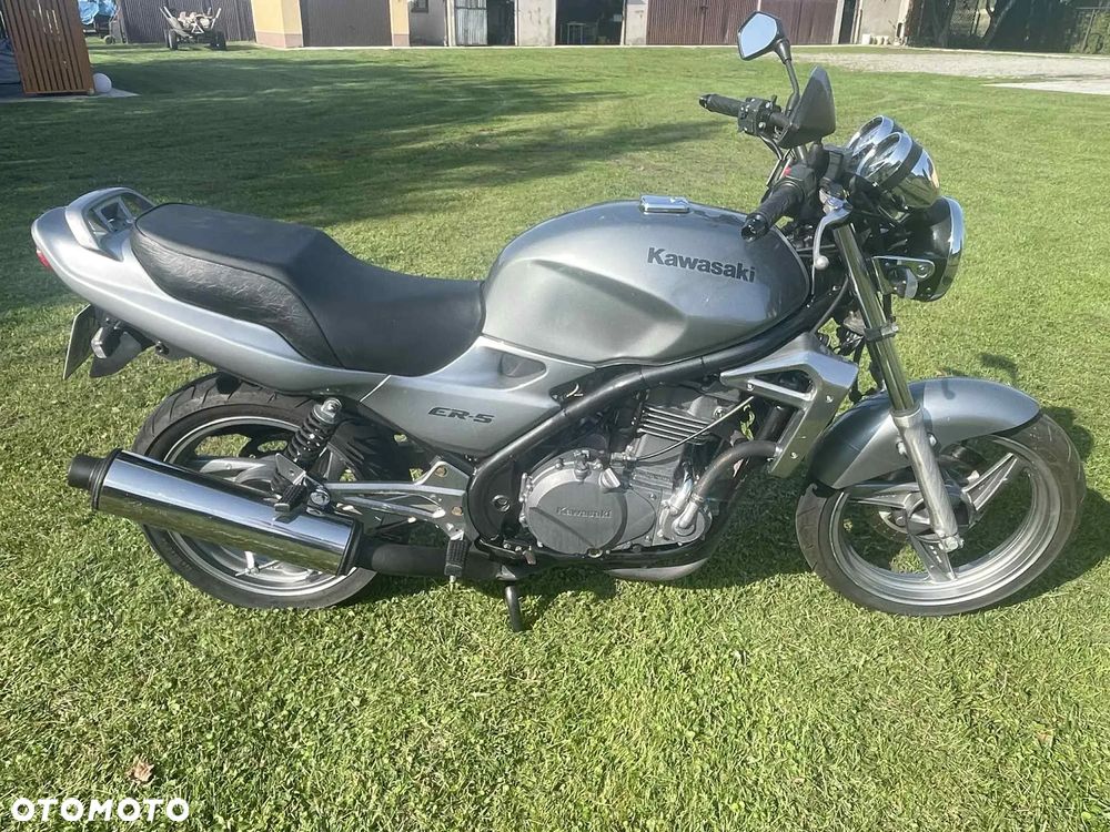 Kawasaki ER - 4