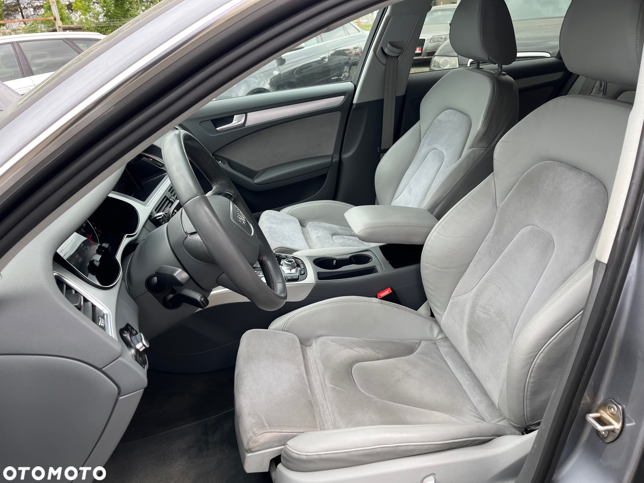 Audi A4 Avant 2.0 TFSI multitronic S line Sportpaket - 6