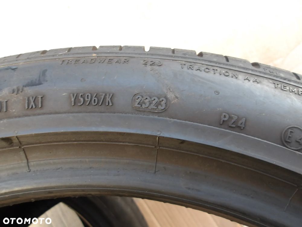 PIRELLI P ZERO NFO 315.35.20 - 12