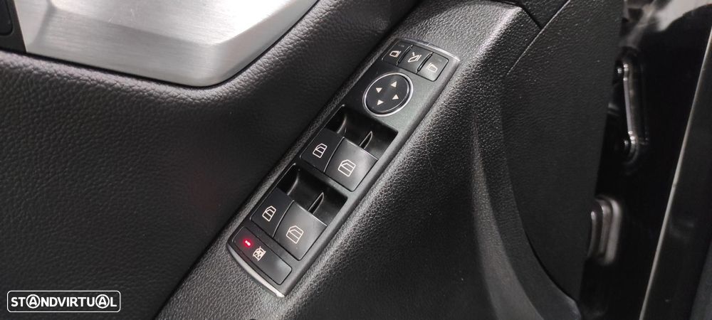 Mercedes-Benz C 220 CDi Avantgarde BlueEfficiency - 29