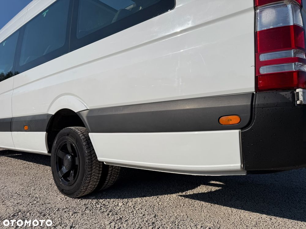 Mercedes-Benz Sprinter 513 - 24