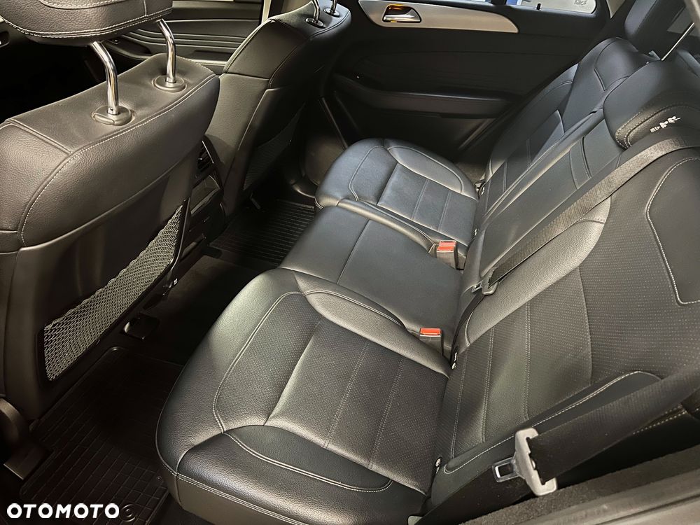 Mercedes-Benz GLE 250 d 4-Matic - 24