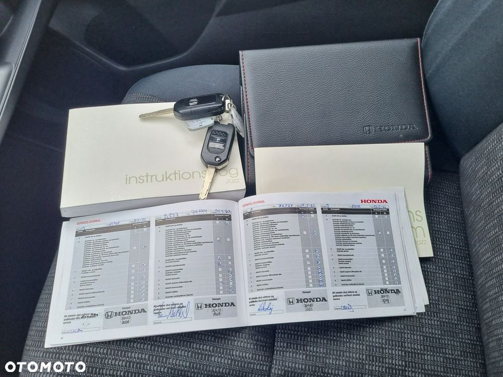 Honda Jazz 1.3 i-VTEC CVT Comfort - 24