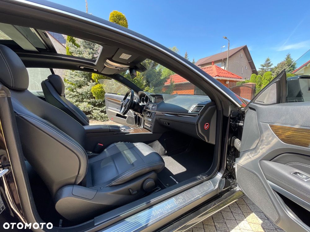 Mercedes-Benz Klasa E - 19