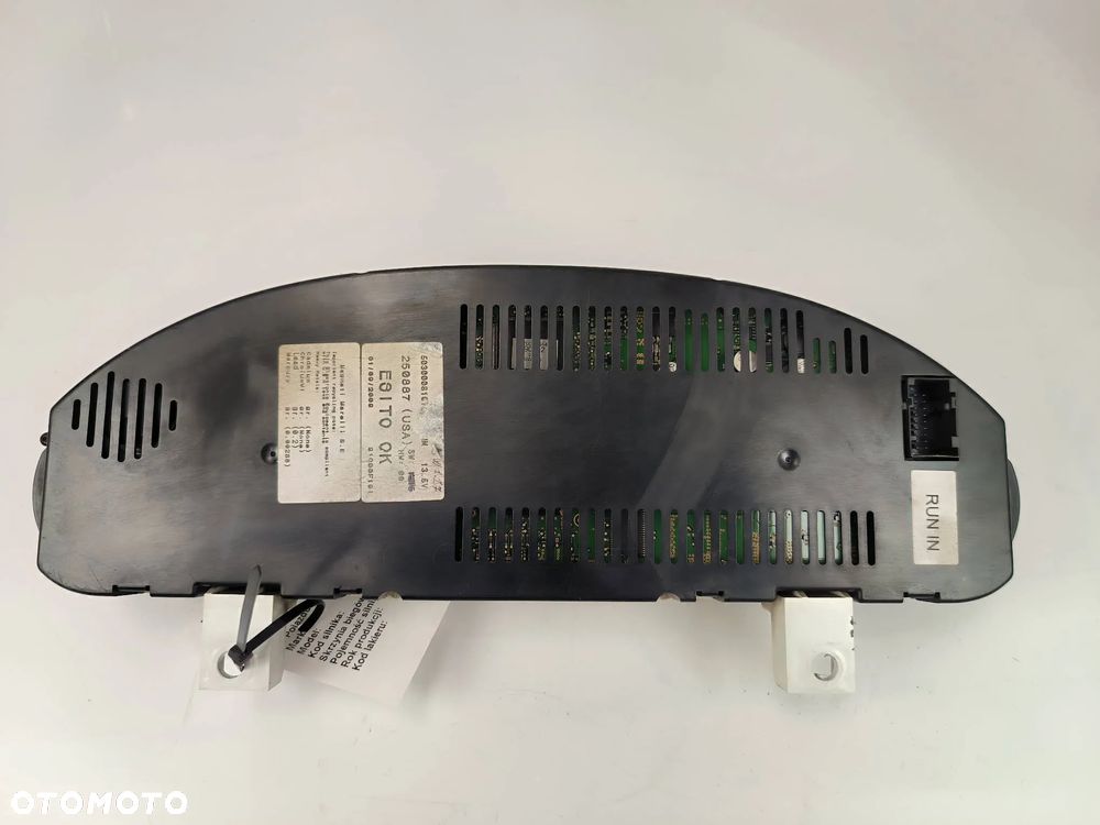 Licznik zegar 250887 (USA) Maserati Quattroporte V lift 2009 - 5