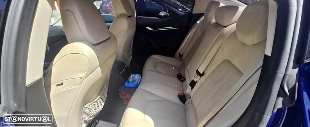 Maserati Ghibli - 9