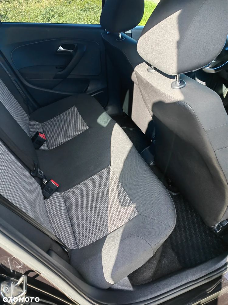 Volkswagen Polo 1.4 16V Trendline - 18