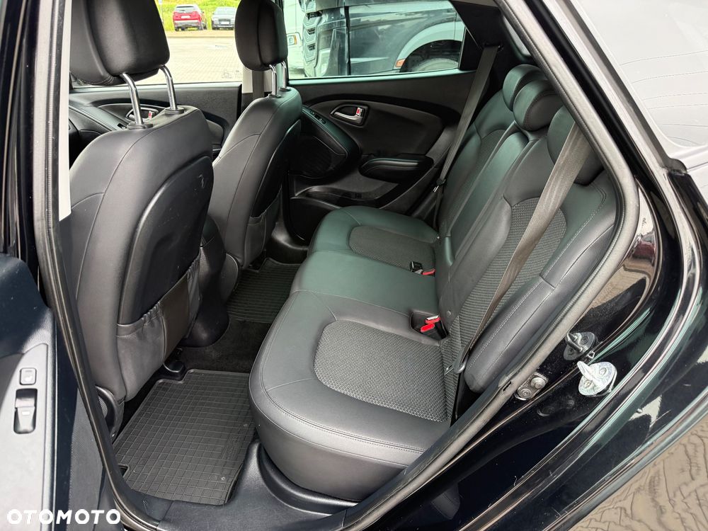 Hyundai ix35 1.6 GDI Premium 2WD - 19