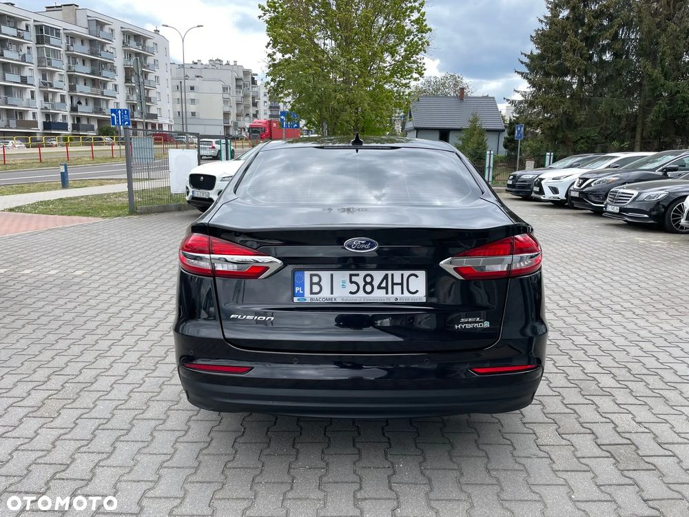 Ford Mondeo - 18