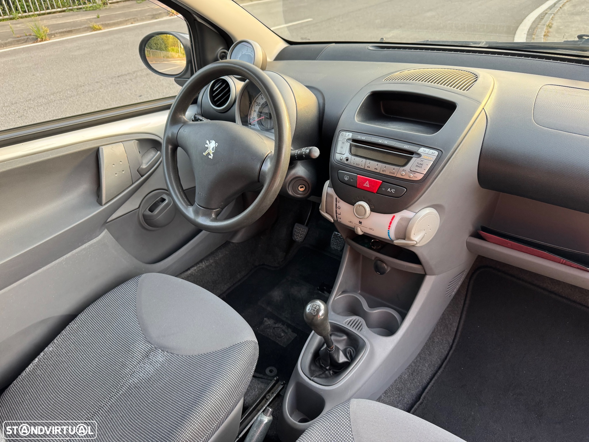 Peugeot 107 - 23