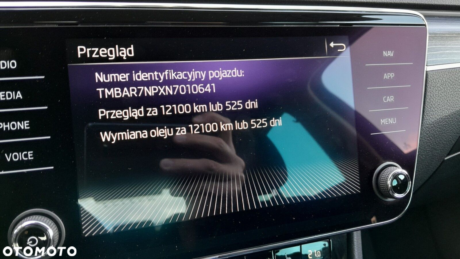 Skoda Superb 2.0 TDI SCR Style DSG - 24