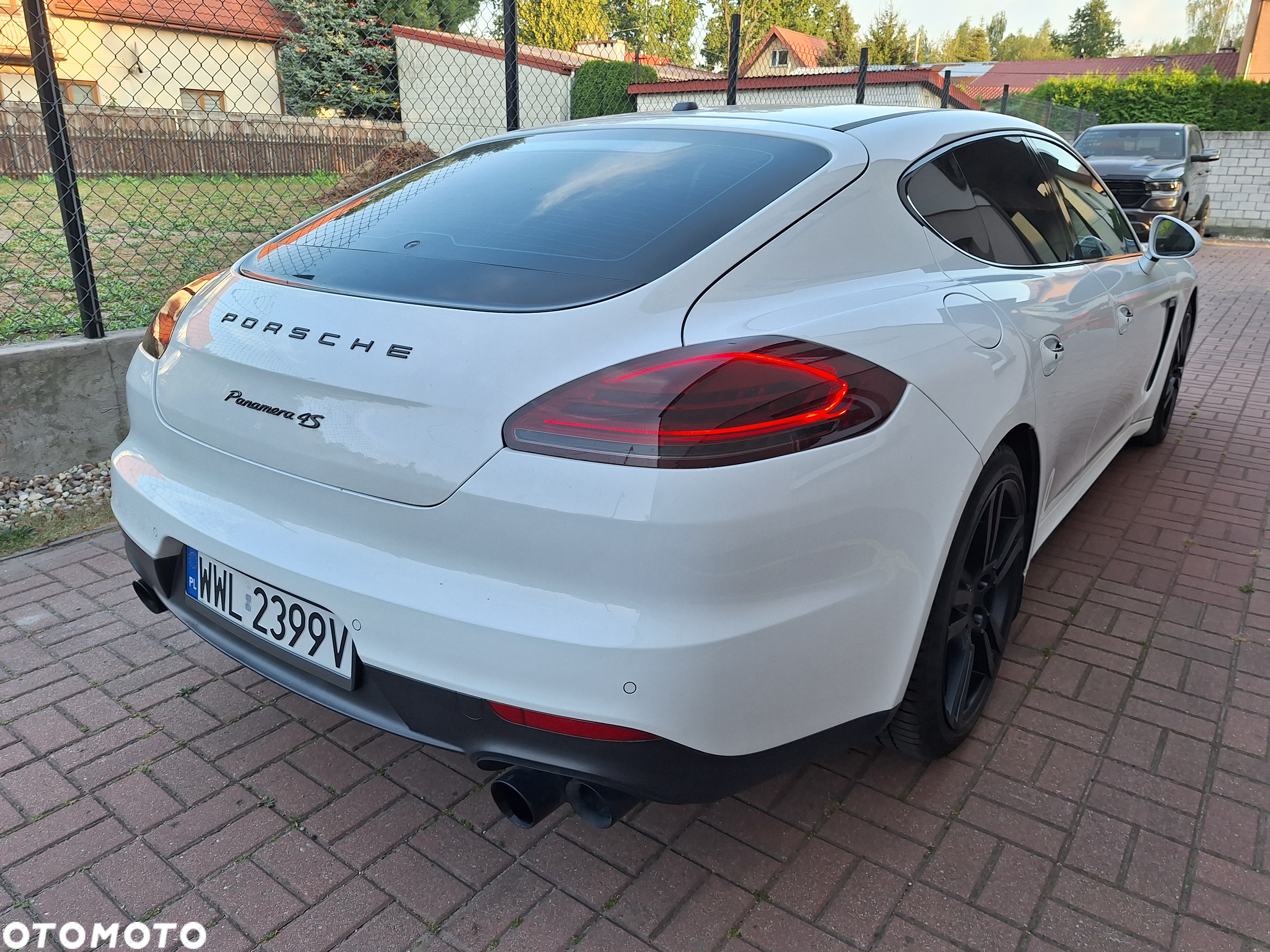Porsche Panamera 4S - 11
