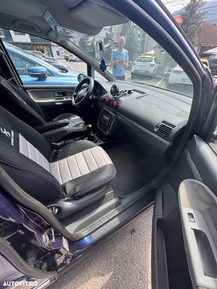 Volkswagen Sharan - 2
