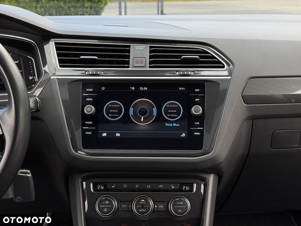 Volkswagen Tiguan - 21
