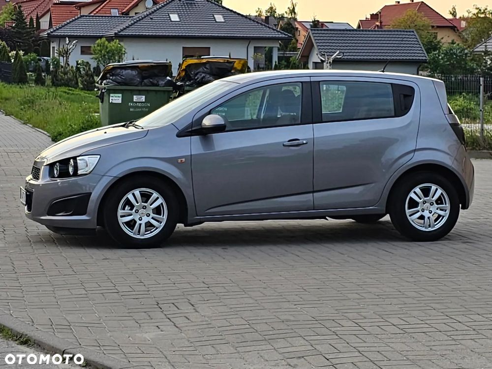 Chevrolet Aveo 1.4 16V LT EU5 - 5