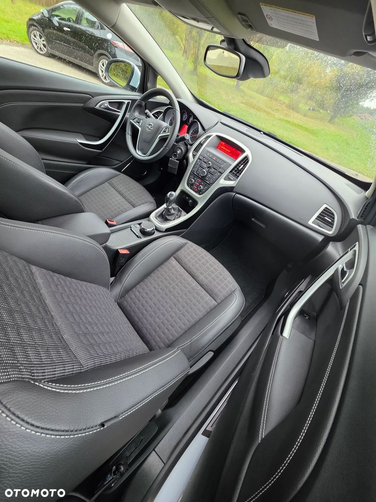 Opel Astra 1.4 Turbo ecoFLEX Start/Stop - 24