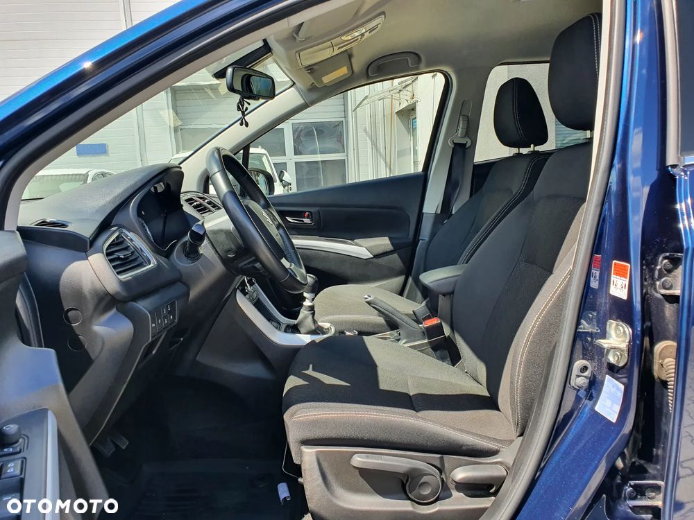 Suzuki SX4 S-Cross 1.4 SHVS Elegance 4WD - 21