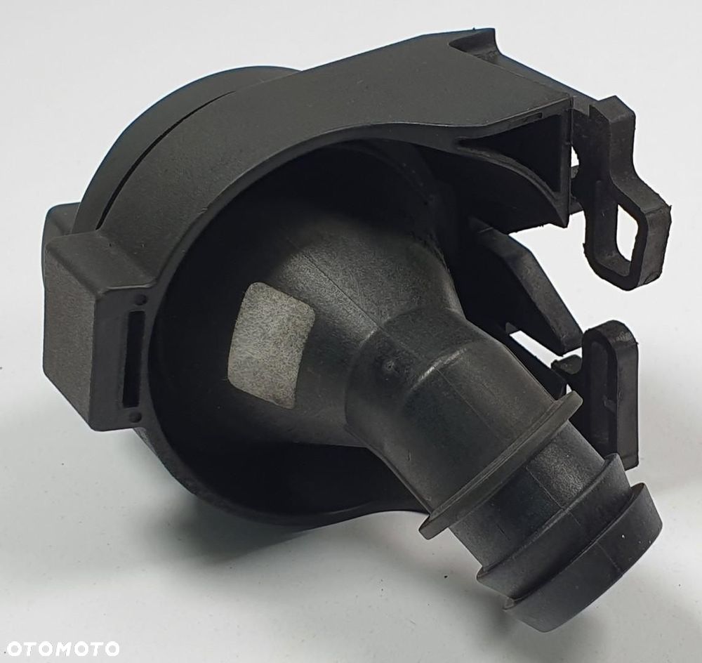 KOREK WLEWU OLEJU KRÓCIEC MERCEDES W169 A0000101485 A6400100369 - 2