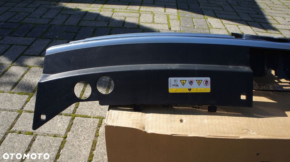 ATRAPA PRZEDNIA GRILL VW TIGUAN II 5NA - 6